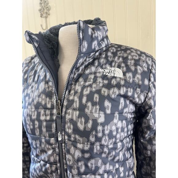 NWOT North Face Girl's Leopard Mossbud Swirl Reversable Jacket - Size L 14/16 - Picture 2 of 6